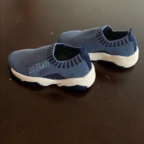 Baby boy boots - Picture 3 of 3